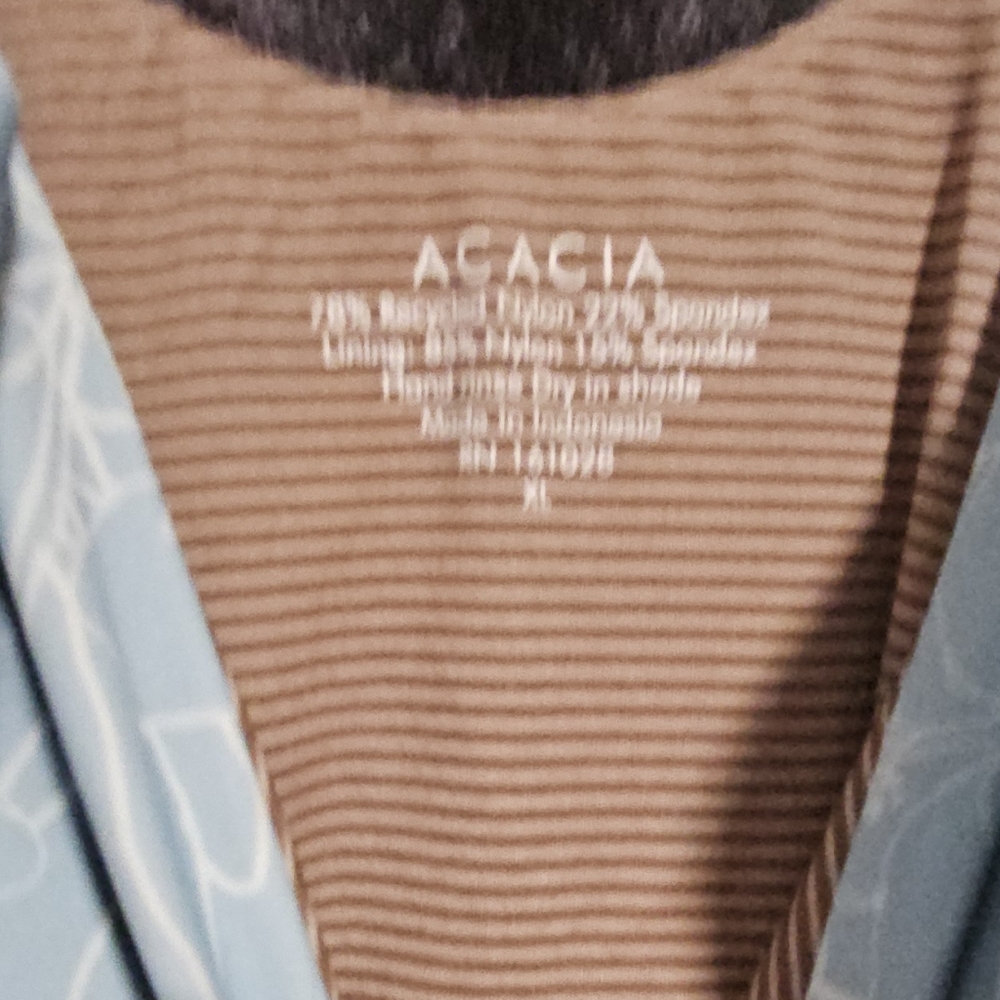 ‼️SOLD On MERC‼️Acacia HINA - Picture 2 of 2